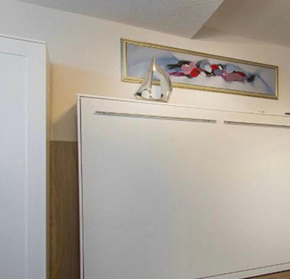 H& Im Herzen Der Stadt Nr.17-karl Mit Küche, Wohnzimmer Und Esstisch Apartment